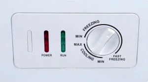 Морозильный ларь Renova FC-235C3.jpg